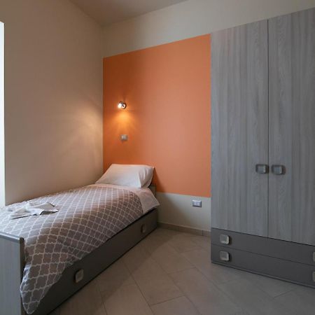 La Madonnina Hotel Nicosia Bagian luar foto