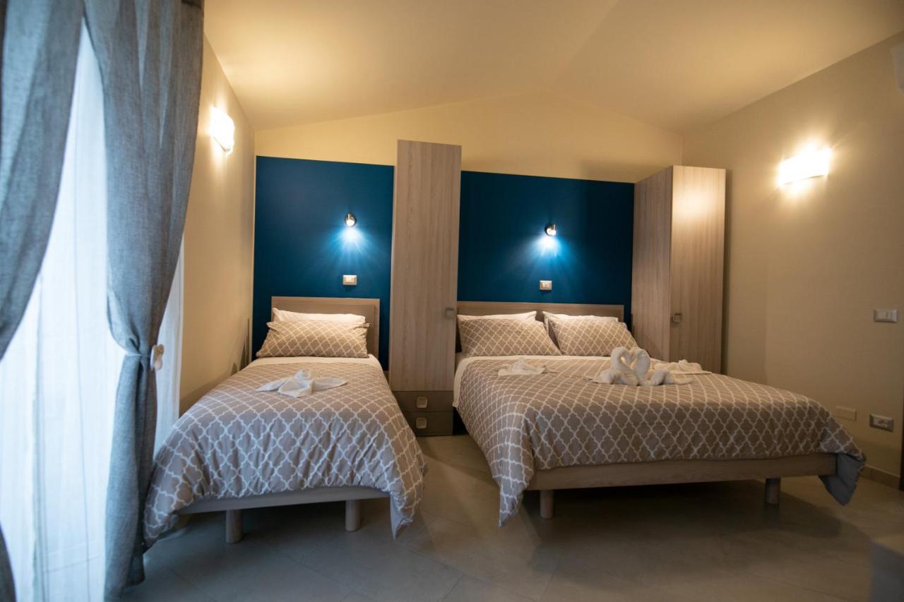 La Madonnina Hotel Nicosia Bagian luar foto